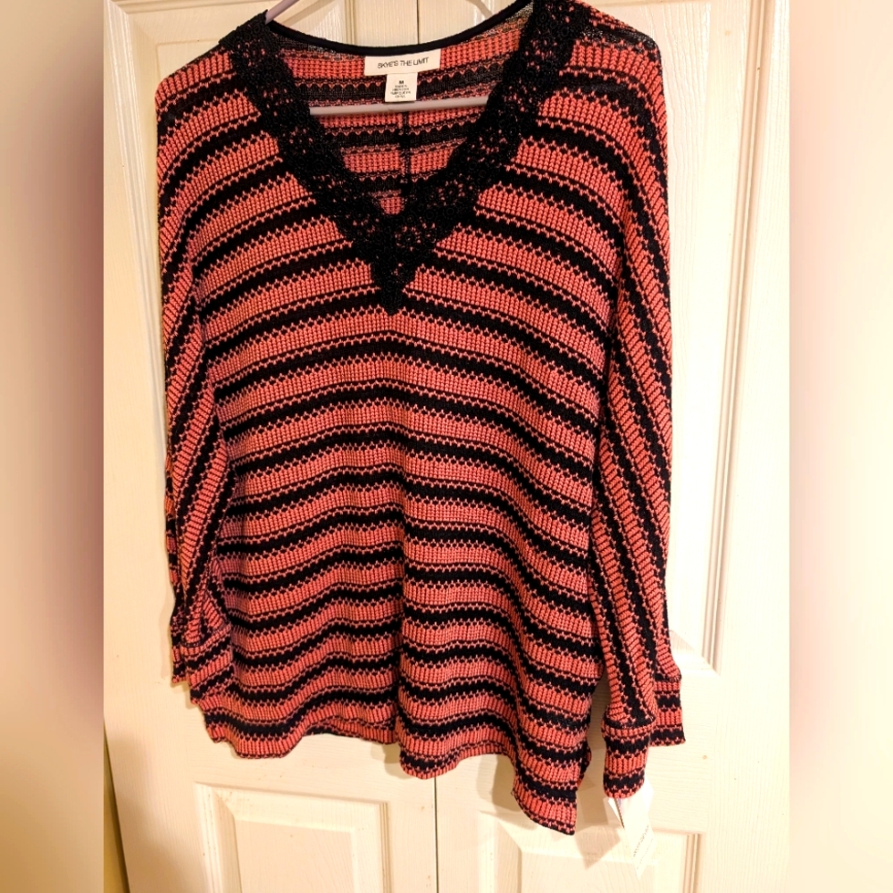 NWT Skye’s The Limit Light Woven Top, V neck with Lace Details Size M